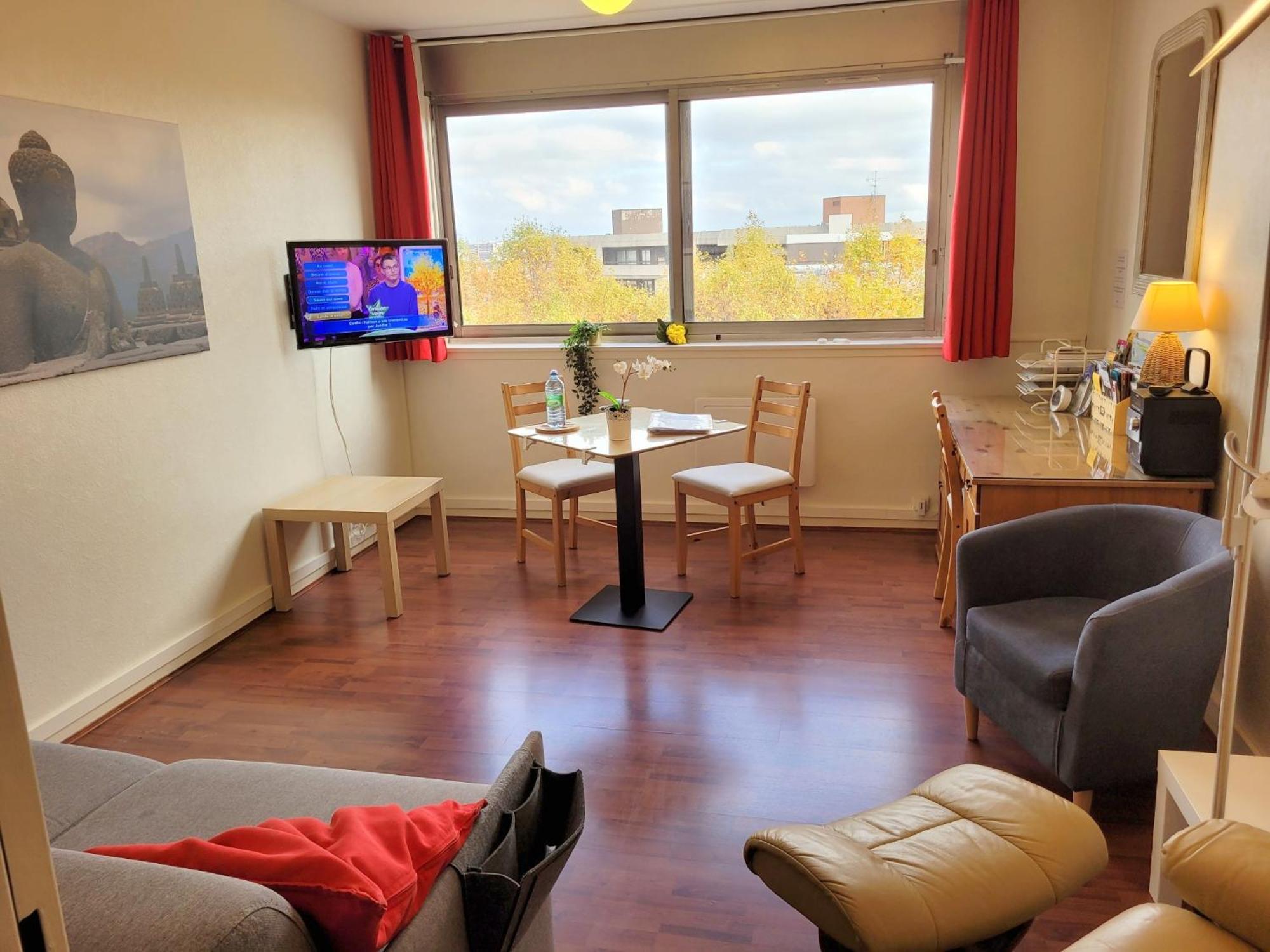 Studio "Chez Alain" Avec Garage Securise Et Clim Chamalières Kültér fotó